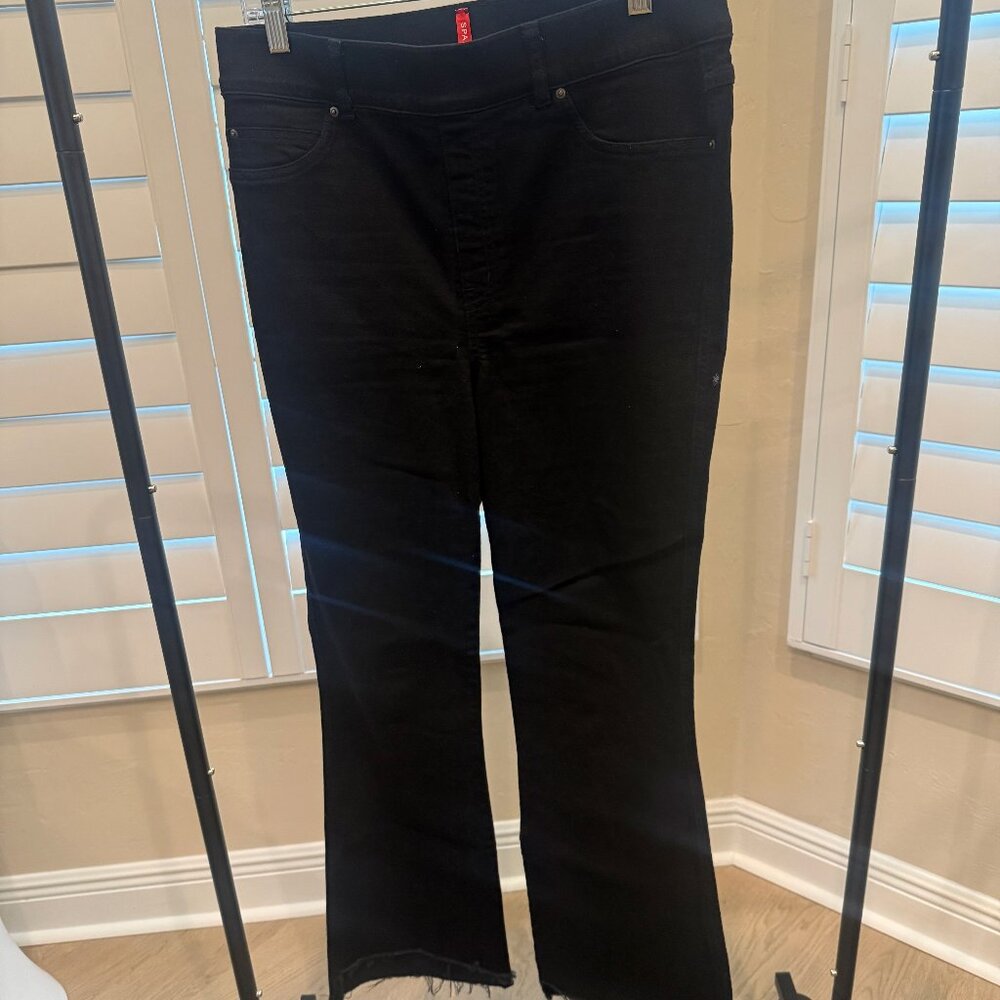 SPANX Black raw edge jeans, Size L